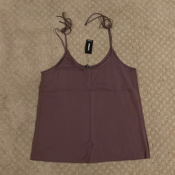 Express Tank Top - Picture 3 of 4